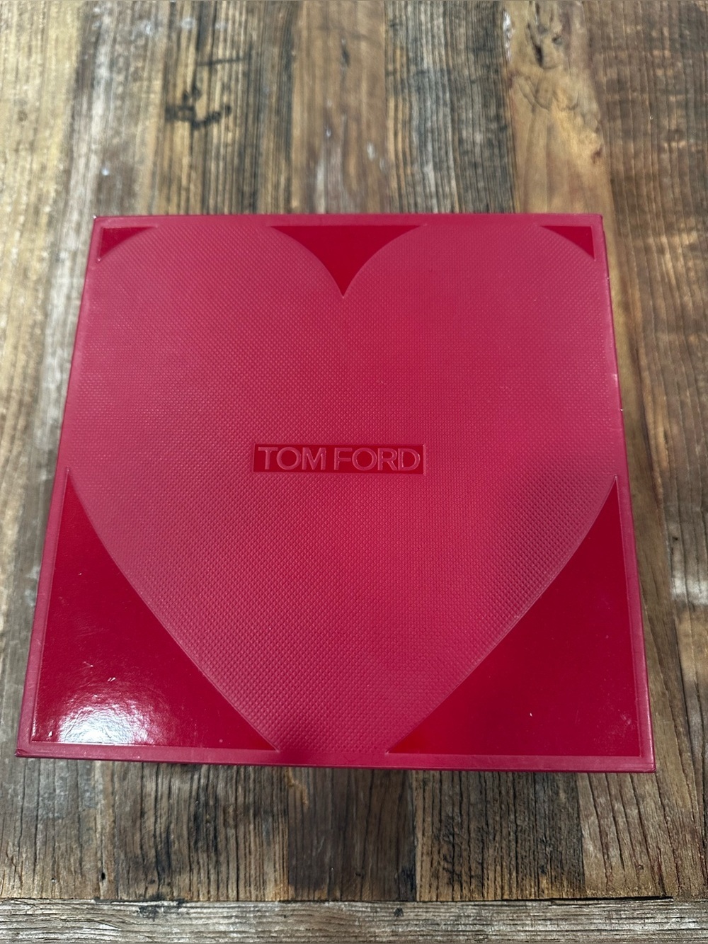 Tom Ford Red Heart-Embossed box